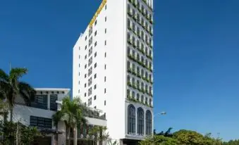 Review Khách Sạn Gold Plaza Đà Nẵng: Trải Nghiệm 4 Sao Giữa Trung Tâm Review Khách Sạn Gold Plaza Đà Nẵng: Trải Nghiệm 4 Sao Giữa Trung Tâm