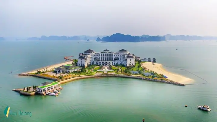 Khám Phá Khách Sạn Hạ Long Tốt Nhất Cho Kỳ Nghỉ Sang Trọng Khám Phá Khách Sạn Hạ Long Tốt Nhất Cho Kỳ Nghỉ Sang Trọng