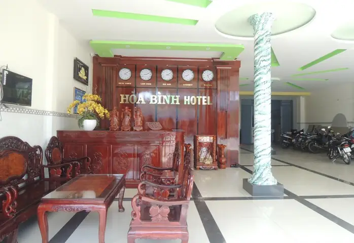 Review Khách Sạn Hòa Bình Cà Mau: Trải Nghiệm Thực Tế & Đánh Giá Chi Tiết 2026