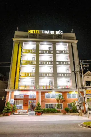 Đánh Giá Khách Sạn Hoàng Đức Châu Đốc: Tiện Nghi & Giá Phòng