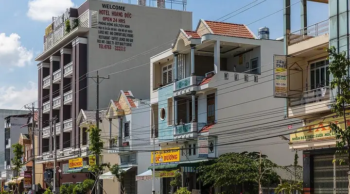 Đánh Giá Khách Sạn Hoàng Đức Châu Đốc: Tiện Nghi & Giá Phòng