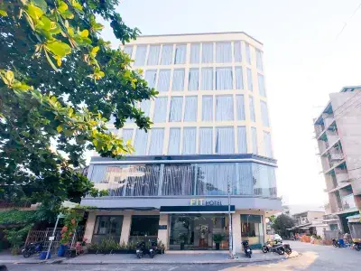 Đánh Giá Top 10 Khách Sạn Gần Công Viên Nam Long Hồng Phát Cần Thơ