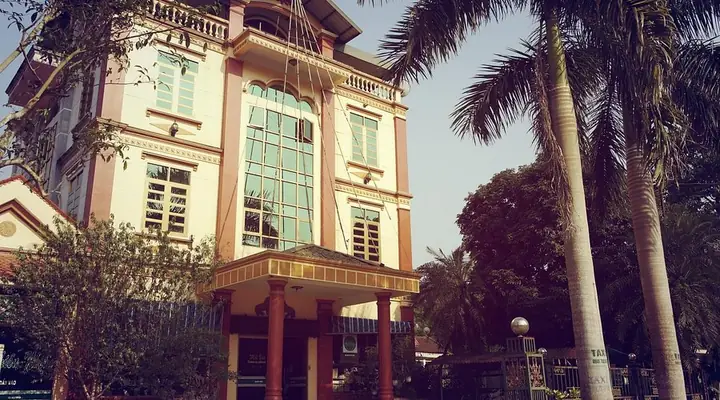 Khách Sạn Hương Trà Hà Giang: Hướng Dẫn Chi Tiết Về Địa Điểm Nghỉ Dưỡng Tuyệt Vời Khách Sạn Hương Trà Hà Giang: Hướng Dẫn Chi Tiết Về Địa Điểm Nghỉ Dưỡng Tuyệt Vời