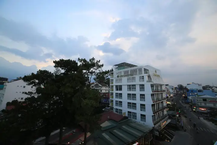Đánh Giá Khách Sạn Liên Sơn Đà Lạt Cho Du Khách
