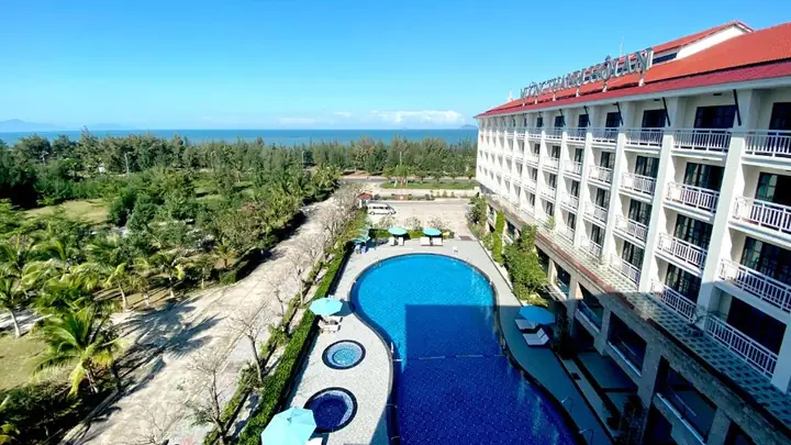 Đánh Giá Khách Sạn Mường Thanh Holiday Hội An: Ưu Nhược Điểm