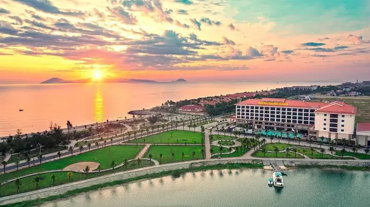 Đánh Giá Khách Sạn Mường Thanh Holiday Hội An: Ưu Nhược Điểm Đánh Giá Khách Sạn Mường Thanh Holiday Hội An: Ưu Nhược Điểm