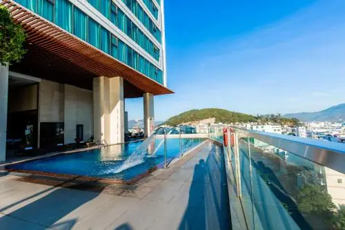 Đánh Giá Chi Tiết Khách Sạn Mường Thanh Luxury Viễn Triều