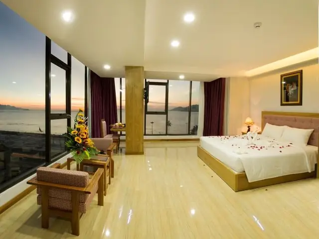 Top 10 Khách Sạn Nha Trang Gần Biển 3 Sao: Đánh Giá Chi Tiết Và So Sánh