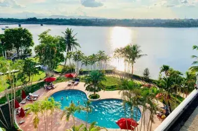 Khám Phá 10 Khách Sạn Gần Sông Hương – Lựa Chọn Hoàn Hảo Cho Kỳ Nghỉ Huế