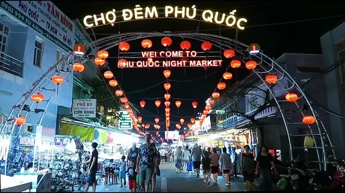 Top 7 Khách Sạn Phú Quốc Gần Chợ Đêm Đáng Ở Nhất 2026