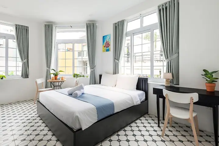 Khám Phá 10 Khách Sạn Gần Phố Đi Bộ Nguyễn Huệ Cho Du Khách