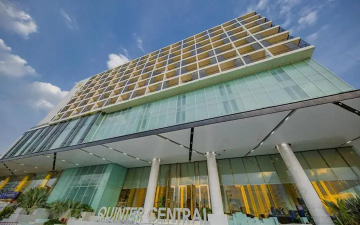 Review Chi Tiết Khách Sạn Quinter Central Nha Trang: Đánh Giá Toàn Diện Từ A Đến Z Review Chi Tiết Khách Sạn Quinter Central Nha Trang: Đánh Giá Toàn Diện Từ A Đến Z