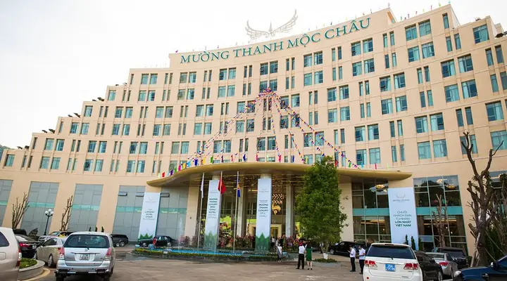 Khách Sạn Thanh Bình Mộc Châu: Đánh Giá Chi Tiết Từ A Đến Z