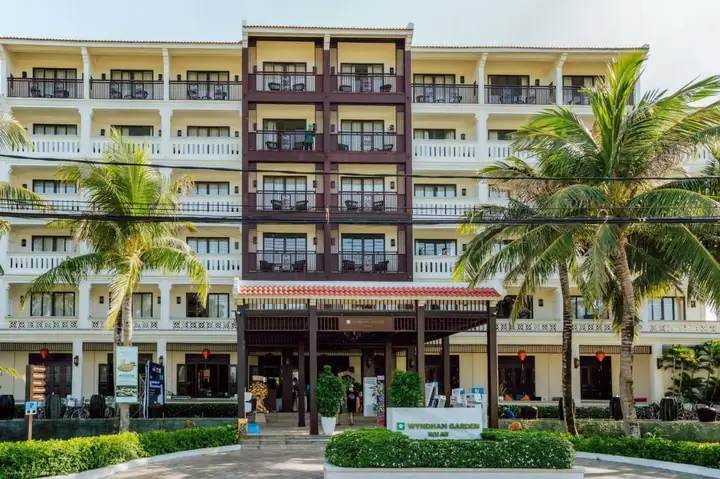 Top 10 Khách Sạn Gần Phố Cổ Hội An – Giá Tốt, Tiện Nghi Top 10 Khách Sạn Gần Phố Cổ Hội An – Giá Tốt, Tiện Nghi
