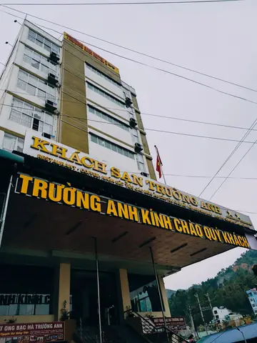 Đánh Giá Khách Sạn Trường Anh Đồng Văn: Giá Phòng, Tiện Nghi & Vị Trí