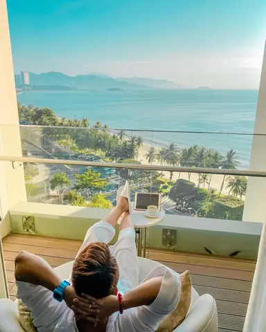Khám Phá 10 Khách Sạn Gần Biển Nha Trang Phù Hợp Mọi Ngân Sách Khám Phá 10 Khách Sạn Gần Biển Nha Trang Phù Hợp Mọi Ngân Sách