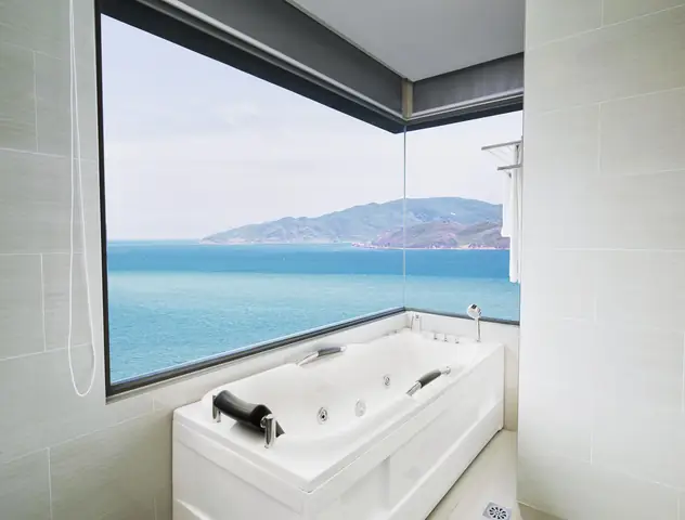 Khám Phá 10 Khách Sạn Gần Biển Nha Trang Phù Hợp Mọi Ngân Sách Khám Phá 10 Khách Sạn Gần Biển Nha Trang Phù Hợp Mọi Ngân Sách