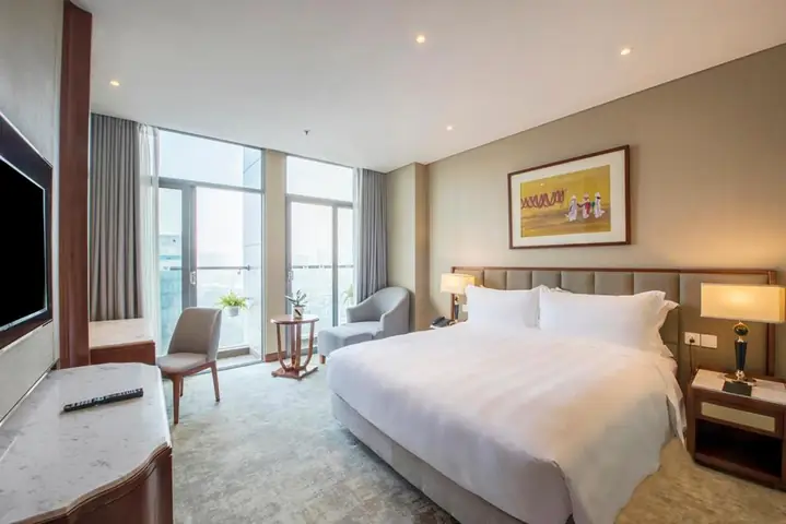 Wyndham Garden Hanoi: Thông Tin Khách Sạn & Tiện Ích