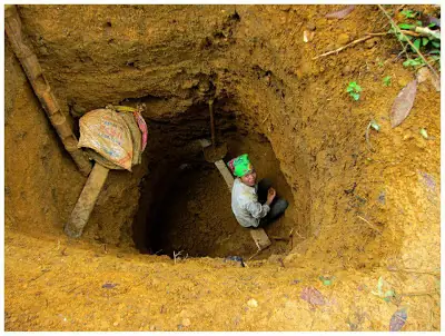 Khai Thác Đá Quý Lục Yên: Từ Mỏ Đến Chợ Đá Nổi Tiếng