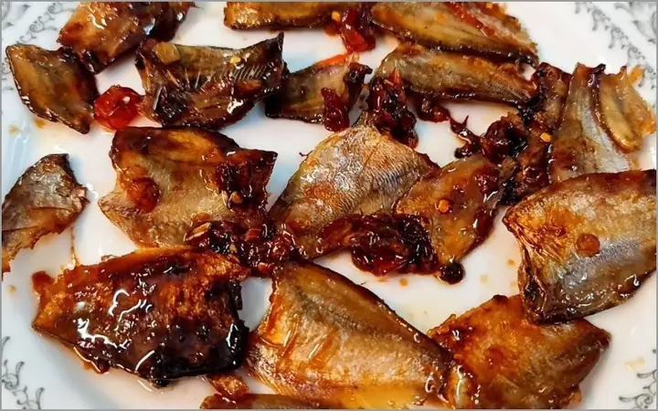 Khô Cá Sặc Làm Gì Ngon – Những Cách Chế Biến Đơn Giản, Thơm Ngon Và Bổ Dưỡng