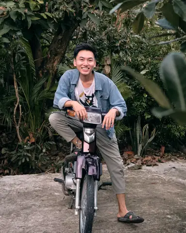 Khám Phá Hành Trình Và Sự Nghiệp Của Khoai Lang Thang