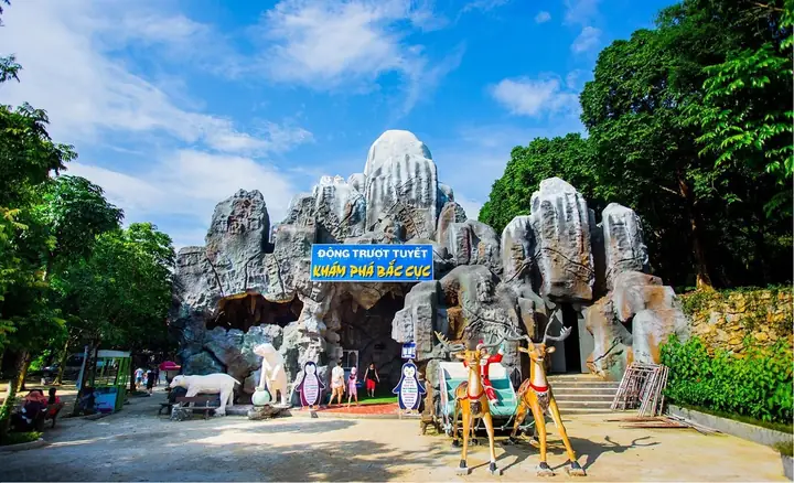 Kinh Nghiệm Du Lịch Khoang Xanh Suối Tiên: Trải Nghiệm Trọn Vẹn