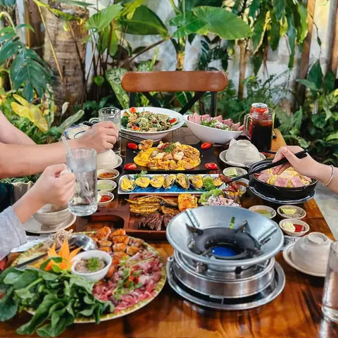 Khu Ăn Uống Bắc Nha Trang: Khám Phá 10 Điểm Đến "vàng" Cho Hội Ăn Vặt