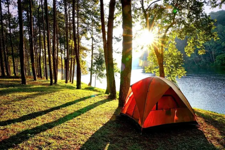 Khu Cắm Trại Gần Hà Nội: Địa Điểm, Tiện Ích Và Lời Khuyên Cho Người Mới Bắt Đầu