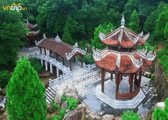 Khám Phá Khu Di Tích Côn Sơn – Kiếp Bạc: Lịch Sử Và Kiến Trúc Khám Phá Khu Di Tích Côn Sơn – Kiếp Bạc: Lịch Sử Và Kiến Trúc