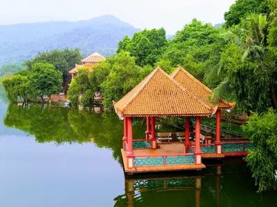 Khu Du Lịch Hồ Tiên Sa Là Gì Và Có Gì Khám Phá?
