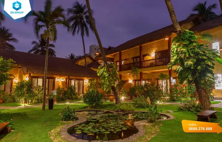 Resort Làng Tre Mũi Né: Review Chi Tiết & Đặt Phòng