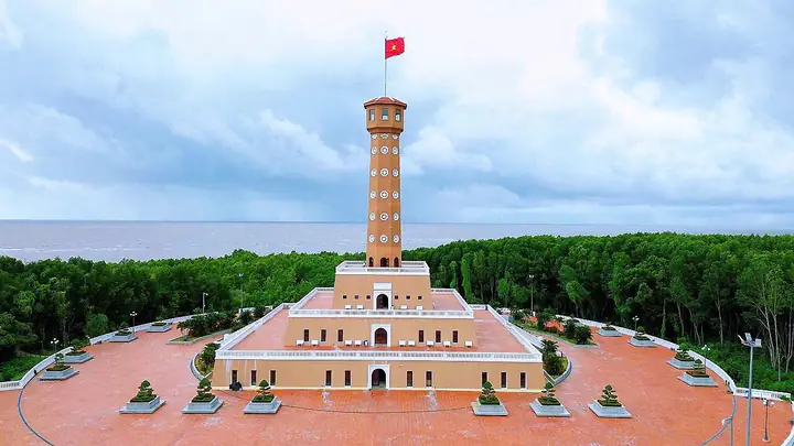 Khám Phá Khu Du Lịch Mũi Cà Mau – Điểm Tham Quan Hàng Đầu