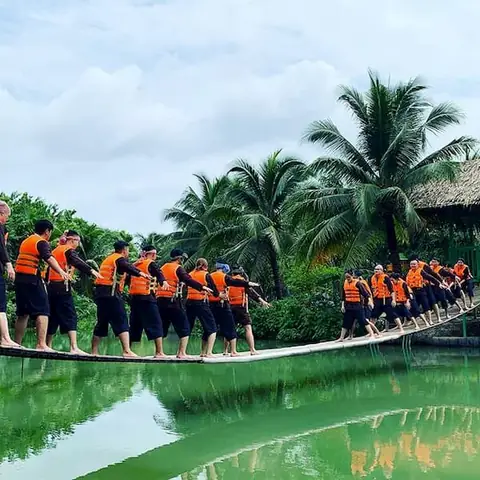 Khu Du Lịch Sinh Thái Lan Vương: Điểm Đến Xanh Cho Chuyến Nghỉ Dưỡng Gần Gũi Thiên Nhiên