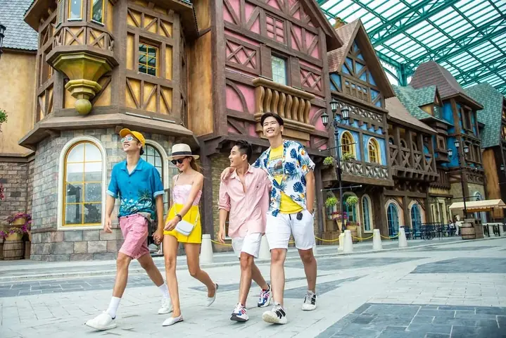 Đánh Giá Chi Tiết Khu Du Lịch Vinpearl Phú Quốc: Grand World, Vinwonders & Safari Đánh Giá Chi Tiết Khu Du Lịch Vinpearl Phú Quốc: Grand World, Vinwonders & Safari