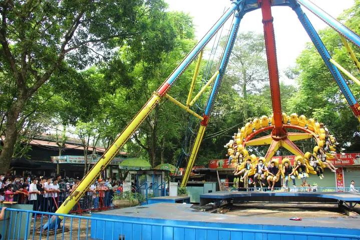 Khám Phá Hồ Núi Cốc – Hướng Dẫn Du Lịch Sinh Thái