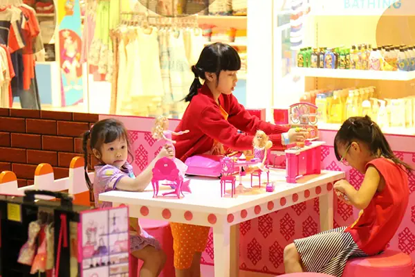 Khu Vui Chơi Trẻ Em Quận 1: Cẩm Nang Lựa Chọn & Trải Nghiệm Hoàn Hảo