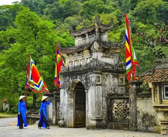 Khám Phá Cố Đô Hoa Lư: Lịch Sử, Kiến Trúc Và Điểm Tham Quan