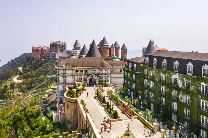 Hướng Dẫn Chi Tiết Kinh Nghiệm Đi Bà Nà Hills Tự Túc Cho Du Khách Hướng Dẫn Chi Tiết Kinh Nghiệm Đi Bà Nà Hills Tự Túc Cho Du Khách