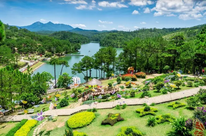 Hướng Dẫn Chi Tiết Kinh Nghiệm Du Lịch Đà Lạt Cho Người Mới