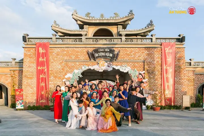 Cẩm Nang Trải Nghiệm Show Ký Ức Hội An: Mua Vé, Giá Cả Và Nội Dung Chi Tiết