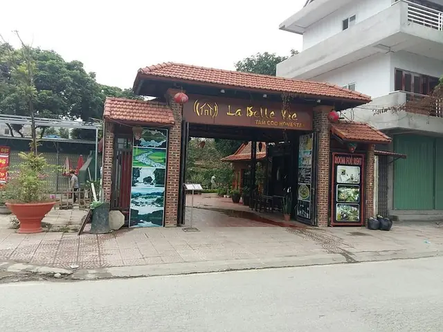 Khám Phá La Belle Vie Tam Coc: Đánh Giá Nhà Hàng & Homestay Tuyệt Vời