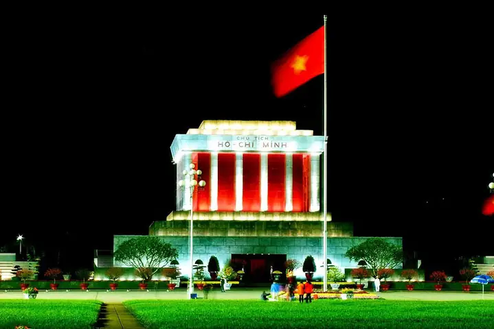 Lăng Chủ Tịch Hồ Chí Minh – Hướng Dẫn Tham Quan Toàn Vị