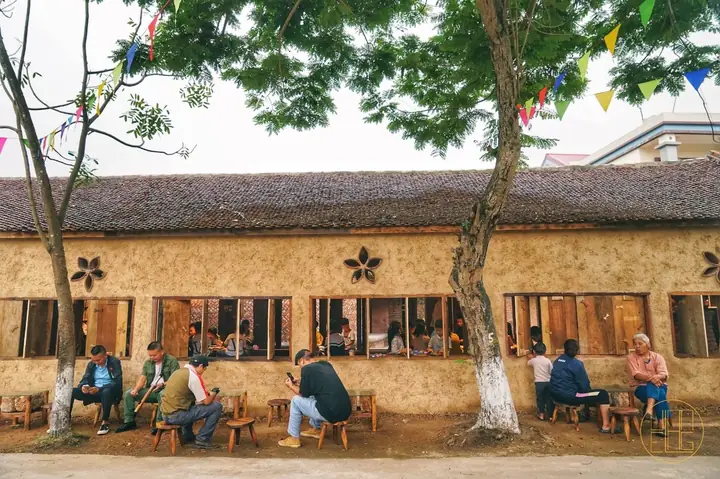 Làng Cổ Đường Lâm Có Gì? Khám Phá Di Sản Văn Hoá Và Trải Nghiệm Du Lịch Toàn Diện
