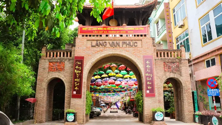 Khám Phá Làng Lụa Vạn Phúc – Điểm Đến Văn Hoá Cho Du Khách Khám Phá Làng Lụa Vạn Phúc – Điểm Đến Văn Hoá Cho Du Khách