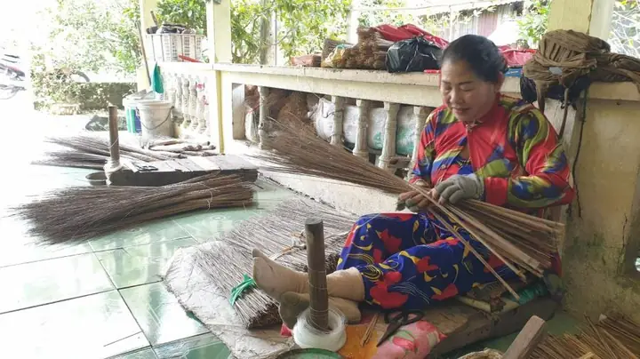 Khám Phá Làng Nghề Chổi Bó Mỹ An – Di Sản Văn Hoá Cho Du Khách