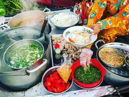 Làng Nghề Hủ Tiếu Cần Thơ: Hành Trình Giữ Hồn Ẩm Thực Miền Tây