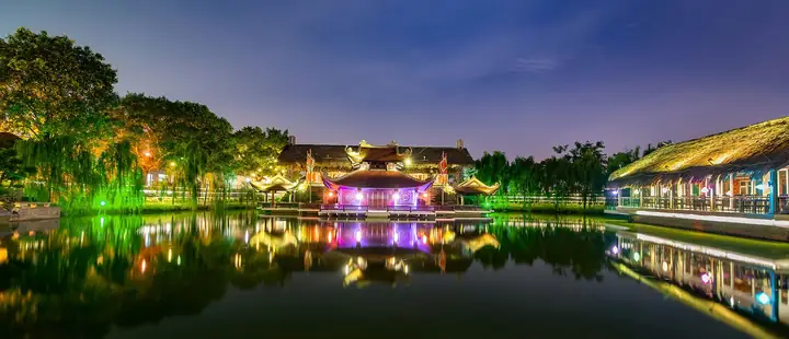 Làng Văn Hóa Ẩm Thực Nắng Sông Hồng: Khám Phá Di Sản Sông Nước Đậm Chất Miền Tây