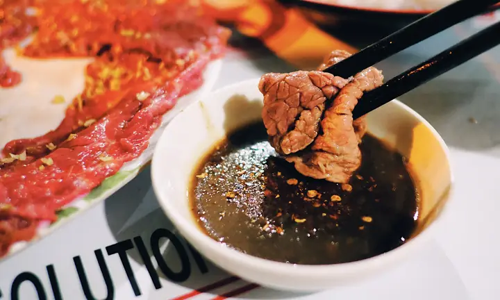 Lẩu Bò Mắm Ruốc Bình Dương: Trải Nghiệm Thực Tế Tại Quán Tám Còn Lẩu Bò Mắm Ruốc Bình Dương: Trải Nghiệm Thực Tế Tại Quán Tám Còn