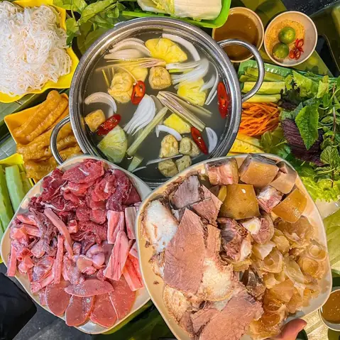 Top 5 Quán Lẩu Bò Nhúng Dấm Ngon Hà Nội Nên Thử Năm 2026