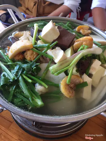 Lẩu Bò Phan Rang Ngon Nhất Đà Lạt: Địa Chỉ & Mẹo Thưởng Thức Lẩu Bò Phan Rang Ngon Nhất Đà Lạt: Địa Chỉ & Mẹo Thưởng Thức